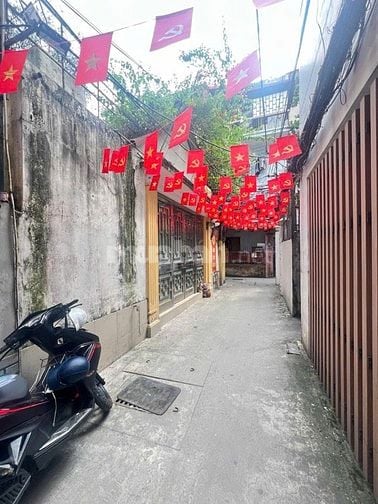 CẦN BÁN GẤP Mặt Tiền Rộng Tại Thanh Xuân 50m 11,8 tỷ