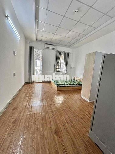 🔥STUDIO BAN CÔNG 40M2 Ở ĐƯỢC 3-4 NGƯỜI NGAY SÂN BAY