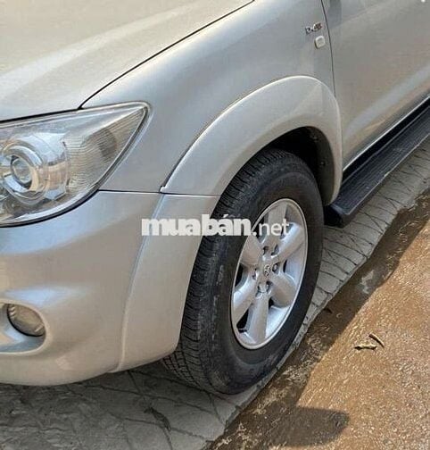 Toyota Fortuner 2009 - Giá hữu nghị