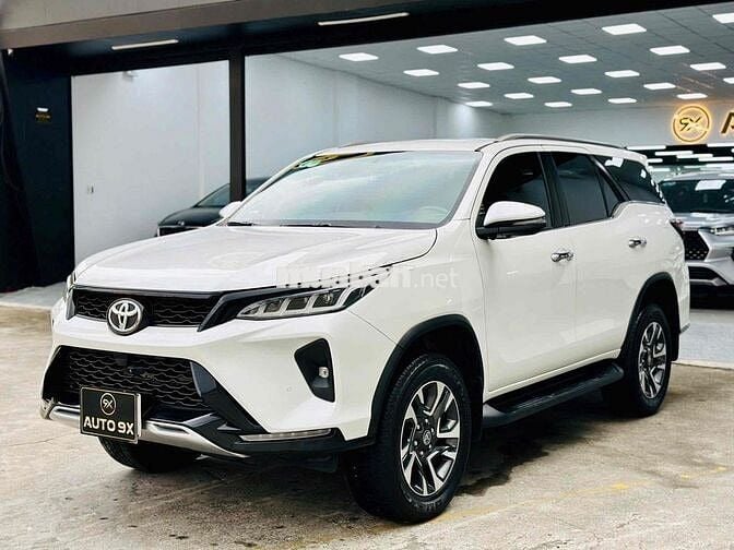 🚘 Toyota Fortuner Legender 2.4 Máy Dầu - Siêu Lướt