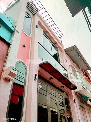 Nhà phố 1 trệt 1 lầu 3PN gần Phan Xích Long, thiết kế tối giản 6.8tỷ