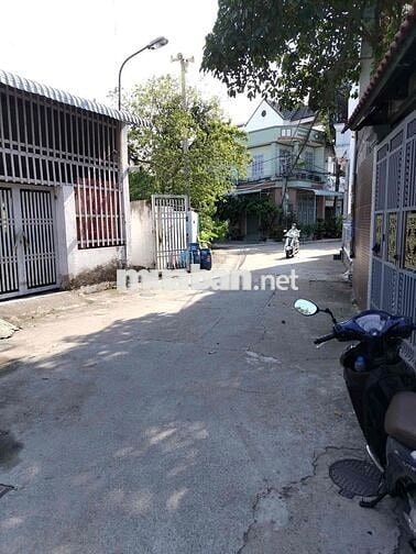 Bán nhà mặt tiền Tân Đông Hiệp, Dĩ An