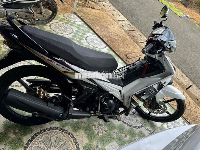exciter 135