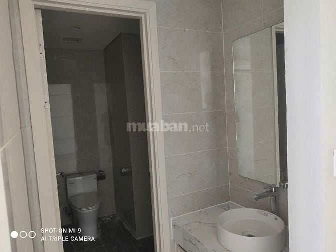 🏠Chính chủ cho thuê nguyên căn Shophous Vin Vũ Yên 10tr300 0936606579