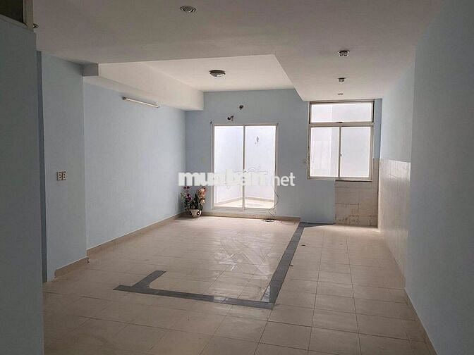 CHO THUÊ NHÀ HXH ĐINH BỘ LĨNH, 65m2 NGANG 4.3m, 4 TẦNG, GIÁ 30TR/THÁNG