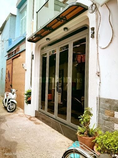 Nhà phố 1 trệt 1 lầu 3PN gần Phan Xích Long, thiết kế tối giản 6.8tỷ