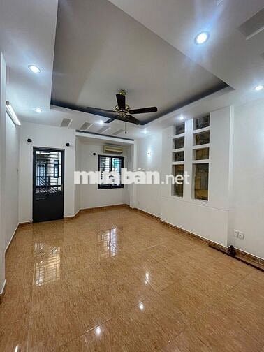 CHDV HẺM 8M KHU BÀU CÁT TRUNG TÂM TÂN BÌNH 7 PHÒNG CHDV - NHỈNH 12 TỶ