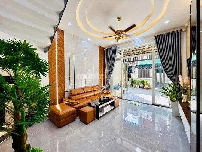 Bán Nhà Đang Cho Thuê 22Tr/Tháng Nguyễn Thị Huỳnh Phú Nhuận 4TỶ9/60m2