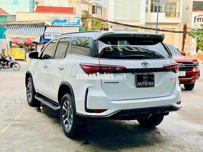 🚘 Toyota Fortuner Legender 2.4 Máy Dầu - Siêu Lướt