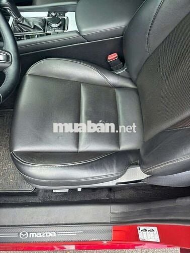 💛💙💛 Mazda 3 2022 1.5L Premium - 35000 km