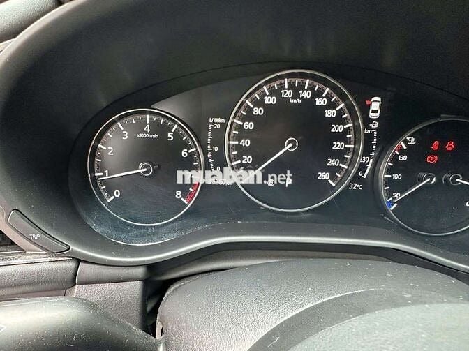 💛💙💛 Mazda 3 2022 1.5L Premium - 35000 km
