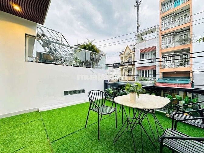Cho thuê nhà mặt tiền 4 lầu có thang máy 4x 20 full nội thất giá 25tr