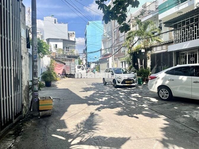 53m2 (5.3 x 11m)+Sân 15m2 •SÁT HXH 8m• 2PN•NƠ TRANG LONG BT - 5.2 TỶ