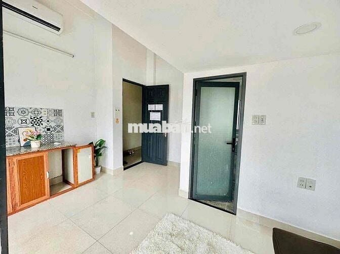 Duplex BanCol Ngay Nguyễn Thượng Hiền