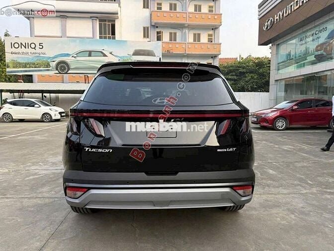 Hyundai Tucson 1.6 AT Turbo HTRAC Đặc biệt 2025