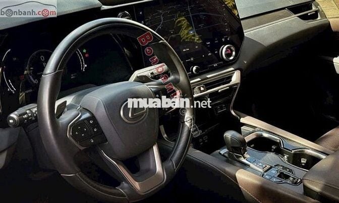 Lexus RX 350 Luxury 2023 - 4 Tỷ 150 Triệu