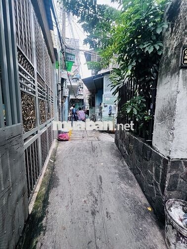 💥 Quận 8 - Nhà 2 tầng mới keng mua ở ngay