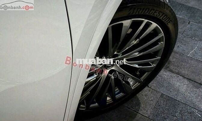 Lexus RX 350 Luxury 2023 - 4 Tỷ 150 Triệu