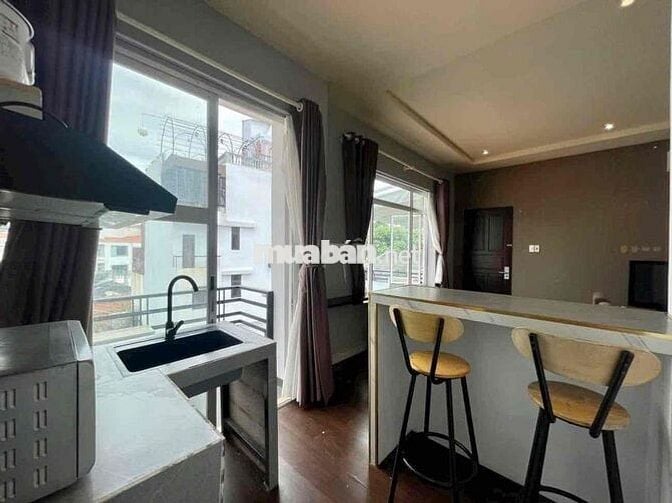 CHUỖI HT 1PN STUDIO GẦN VÒNG XOAY LĂNG CHA CẢ,CV HOÀNG VĂN THỤ 50M2