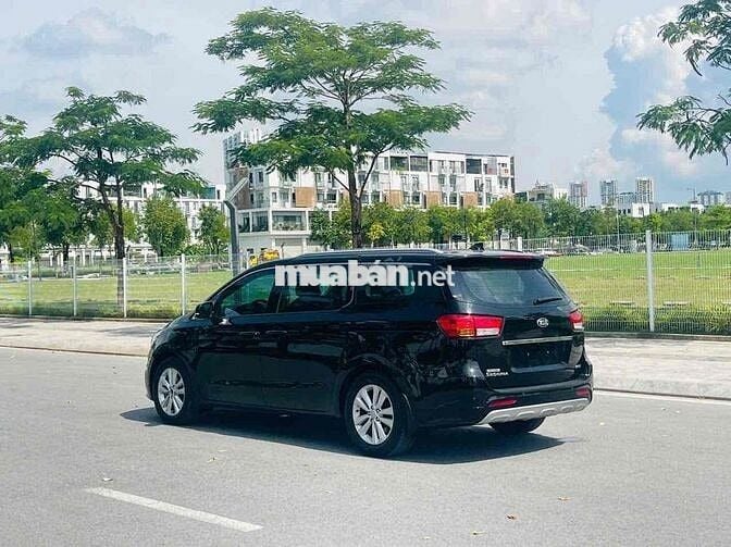 Kia Sedona 2016 2.2L DATH - 150000 km