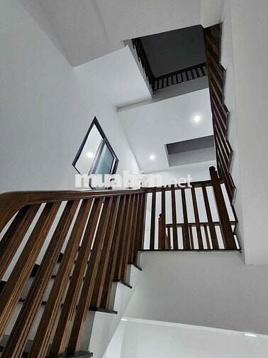 bán nhà 1 tret 2 lâu dx 026 phú mỹ , TDM , Bình Dương