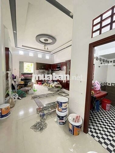 Nhà mới đẹp 4pn full nội thất KDC Hưng Phú 1