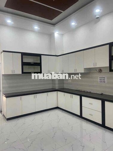 MẶT TIỀN HẺM TỈNH LỘ 10, GIÁP TÊN LỬA