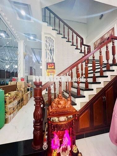 CHO THUÊ NHÀ:
TRỆT 2 LẦU MỚI ĐẸP - SẴN NỘI THẤT
, - KDC HƯNG PHÚ