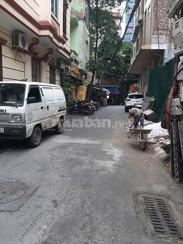 Cho thuê nhà phố Ngụy Như Kon Tum tiện ở, kinh doanh, làm văn phòng