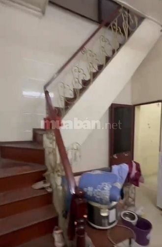 Chính chủ cho thuê nhà mặt đường số 136 Đê Trần Khát Chân