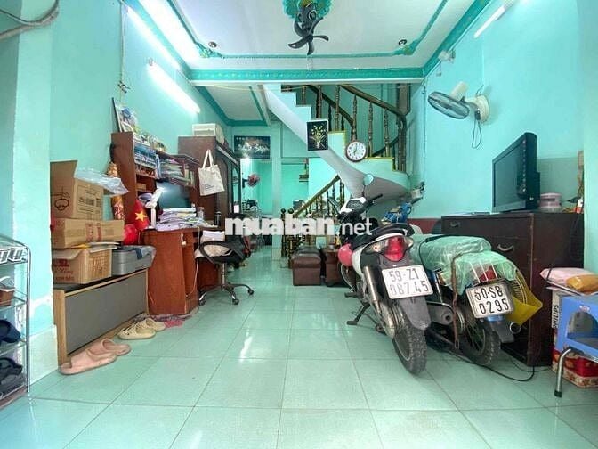 HẺM XE HƠI Huỳnh Văn Nghệ -Phan Huy Ích - ĐÚC BTCT TRỆT 1 LẦU