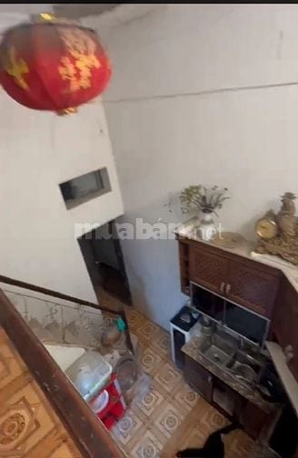 Chính chủ cho thuê nhà mặt đường số 136 Đê Trần Khát Chân