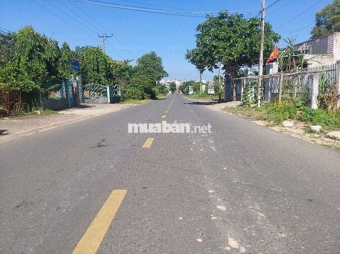 Bán lô đất ngay trung tâm xã tóc tiên