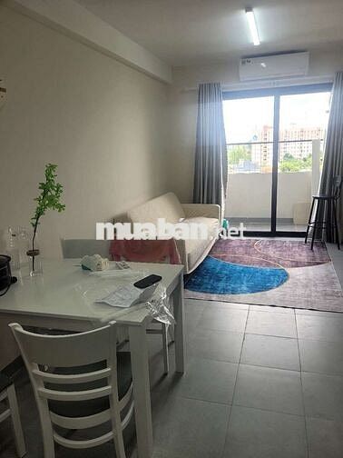 Căn hộ cho thuê với 3 máy lạnh, nội thất full Chung Cư Golden City AG