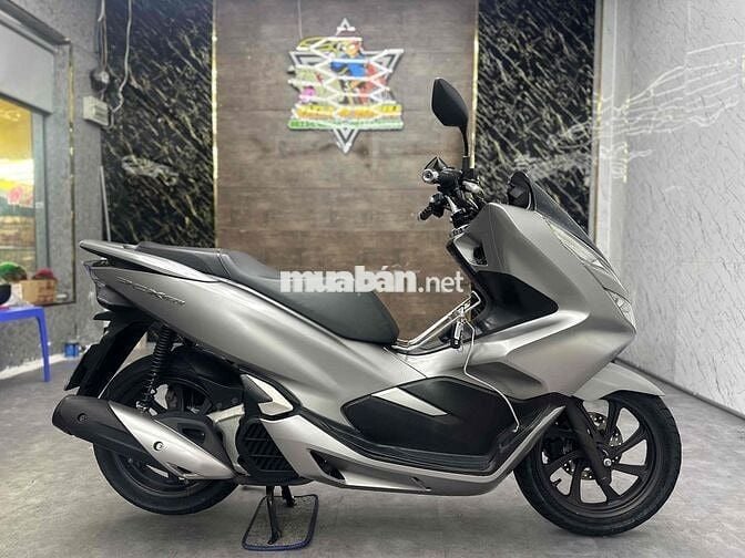 PCX 150 2018 xe đẹp ít chạy ( gop 0 giam cavet)