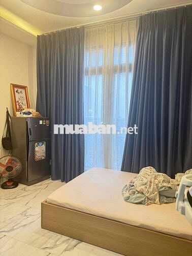 Lh *** được giảm giá 200k phòng xịn mình ở này khu lun nè m.n p