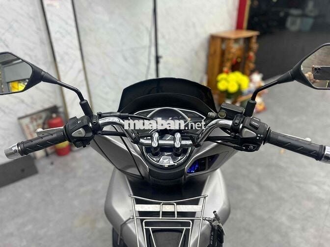PCX 150 2018 xe đẹp ít chạy ( gop 0 giam cavet)