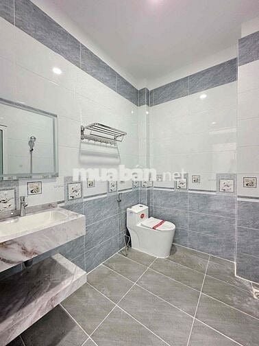 NHÀ BÌNH TÂN (4M x 19,3M) NGAY CUỐI TÂN KỲ TÂN QUÝ MỚI MỞ RỘNG 30M !!