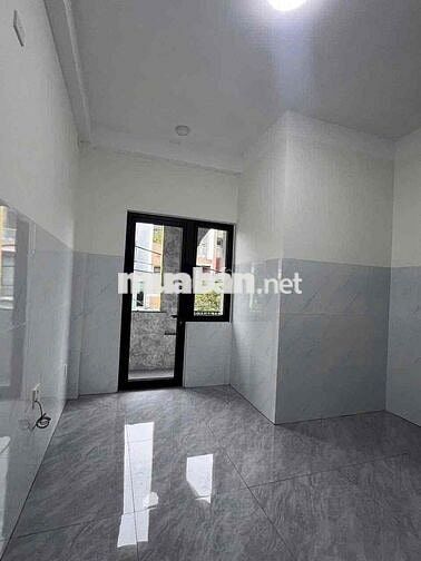 Cho thuê nhà mới xây đường Bùi Hiển, Hòa An, Cẩm Lệ
