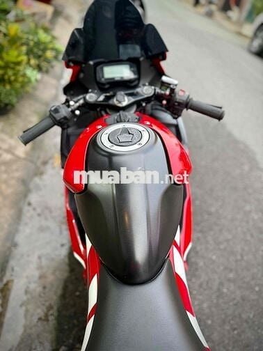Suzuki Gsx150r date 2019