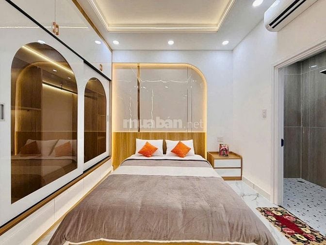bán nhà SIÊU PHẨM DT 4M X 16M ĐƯỜNG 10M Ô TÔ THÔNG, LÊ VĂN THỌ P,9