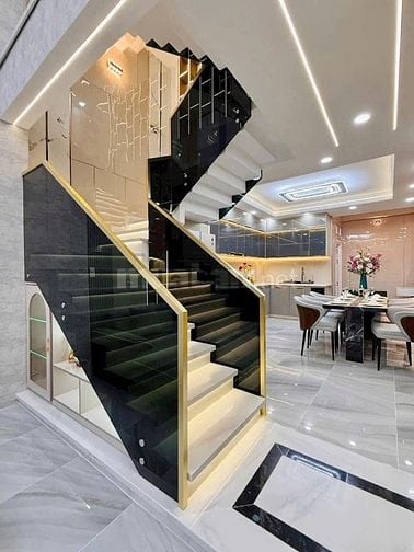 bán nhà SIÊU PHẨM DT 4M X 16M ĐƯỜNG 10M Ô TÔ THÔNG, LÊ VĂN THỌ P,9