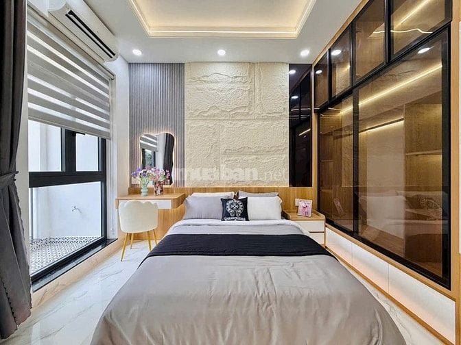 bán nhà SIÊU PHẨM DT 4M X 16M ĐƯỜNG 10M Ô TÔ THÔNG, LÊ VĂN THỌ P,9