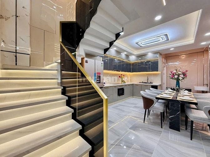 bán nhà SIÊU PHẨM DT 4M X 16M ĐƯỜNG 10M Ô TÔ THÔNG, LÊ VĂN THỌ P,9