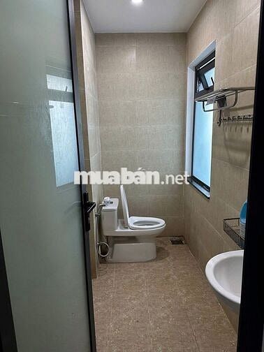 CHO THUÊ NHÀ 2,5 TẦNG MT BẮC SƠN, NGAY BẾN XE
