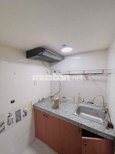 CHO THUÊ PHÒNG DUPLEX NỘI THẤT CƠ BẢN NGAY GẦN BỆNH VIỆN THỐNG NHẤT