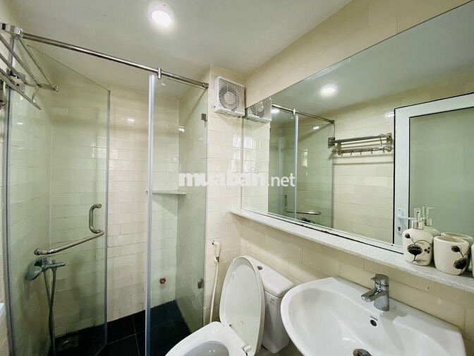 Căn Hộ Duplex Ban Công Đầy Đủ Nội Thất Có Máy Giặt Riêng Trung Tâm Q7