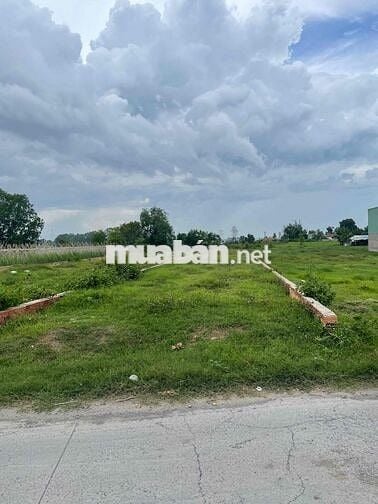 Đất kế bên KCN Đức Hoà 3 giâ tốt cho Anh Chị xây trọ đầu tư
