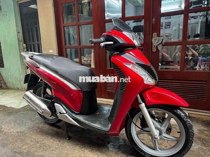 Xe SH nhập Ý số máy 105 chính chủ