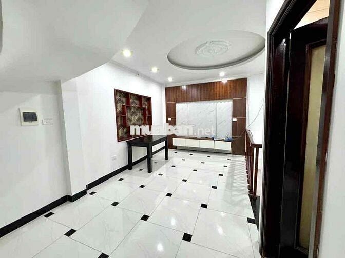 Bán Nhà Đẹp Văn Phú 50m² – Ngõ 3,5m – 2 Mặt Thoáng – Gần TTHC Hà Đông